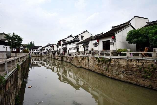 广西男子为上清华复读13年，曾拒绝多所名校，如今怎么样了？游戏画面